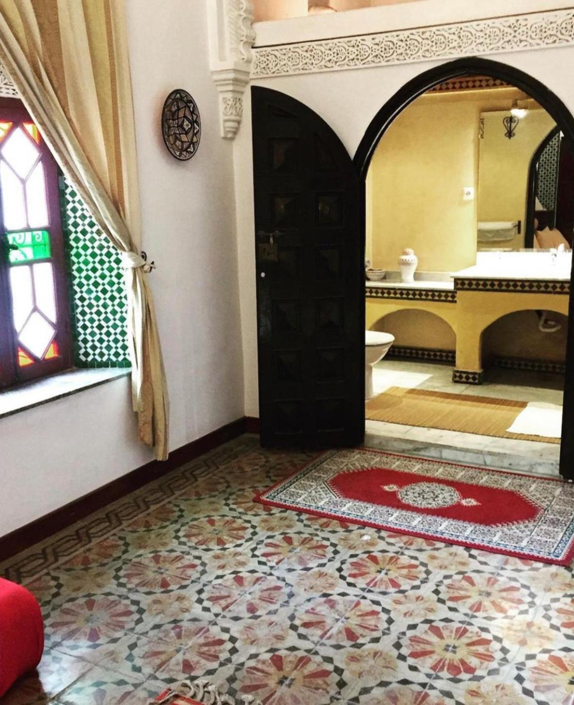 Riad A La Belle Etoile Salé Bagian luar foto